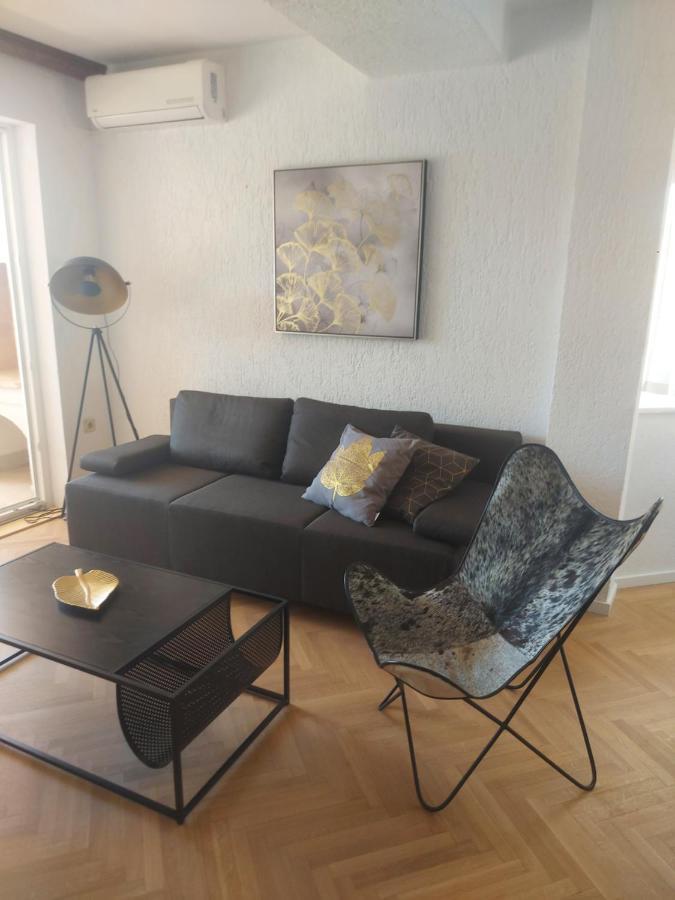 Apartments Fugosic بونات المظهر الخارجي الصورة