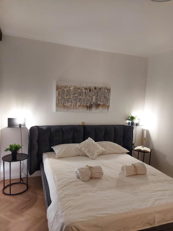 Apartments Fugosic بونات المظهر الخارجي الصورة